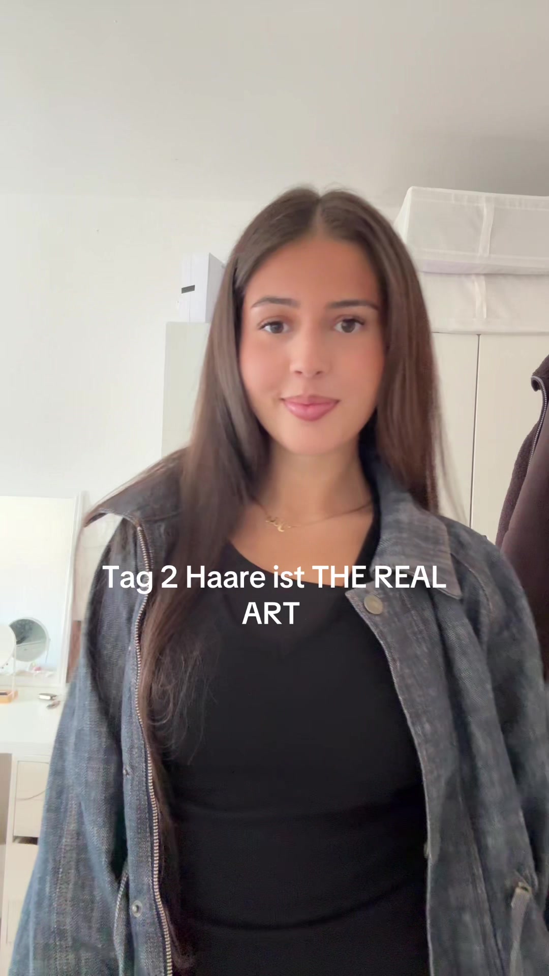 @منال
