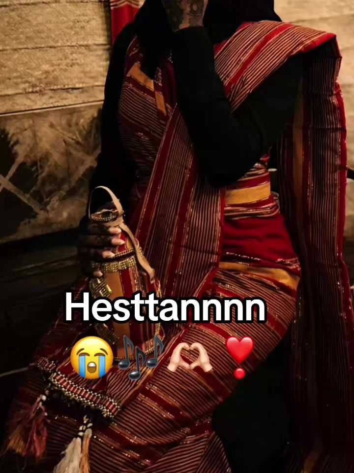 @🕷