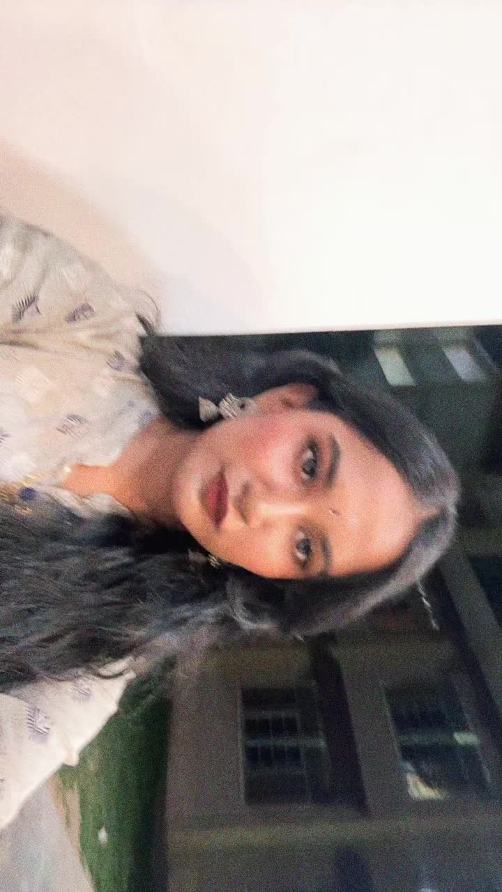 @reshvena_