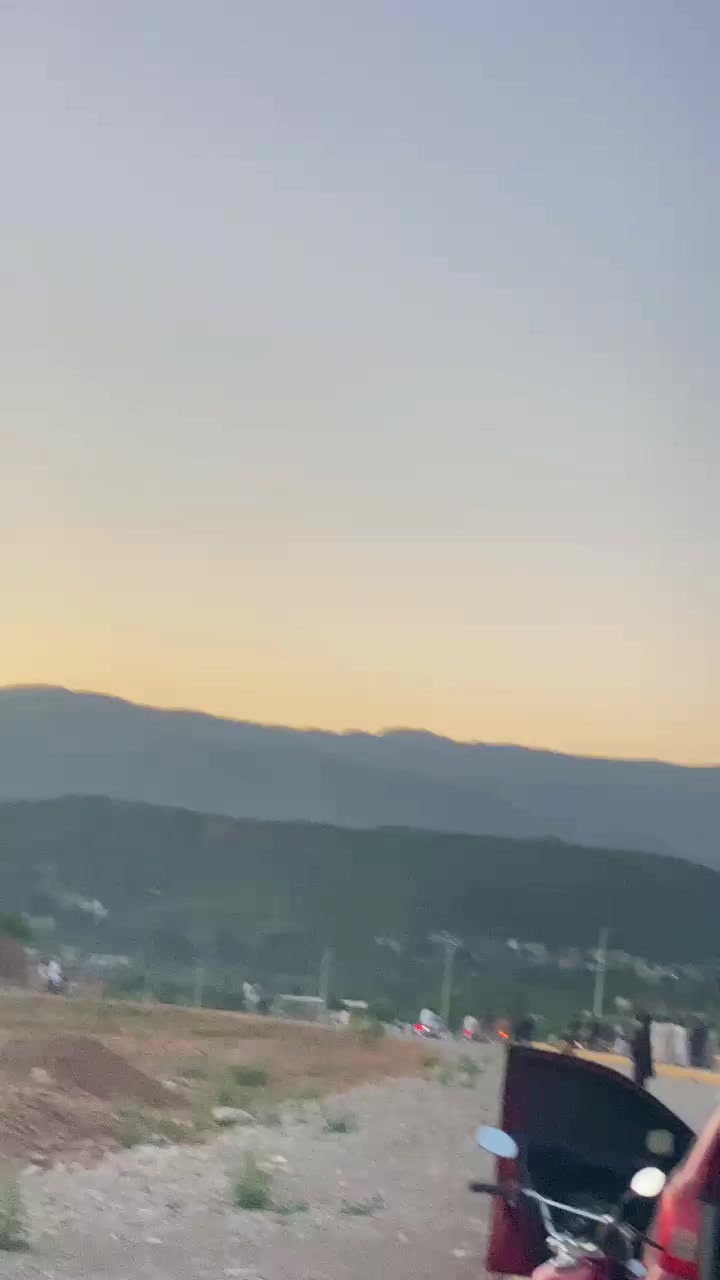 @Fₐᵣᵢ𝚍 K𝓱ₐ𝚗₈