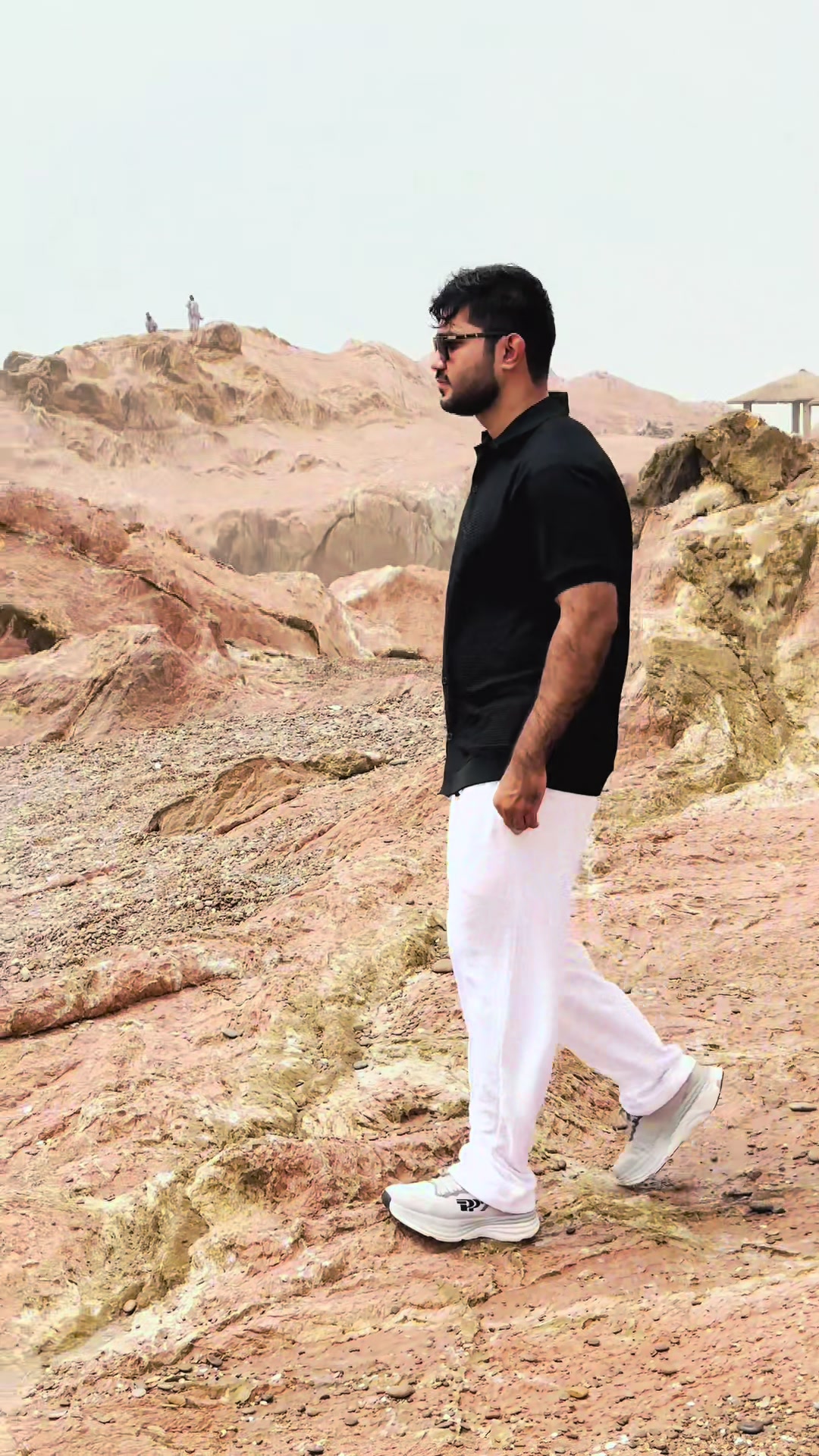 @USAMA KHATAK