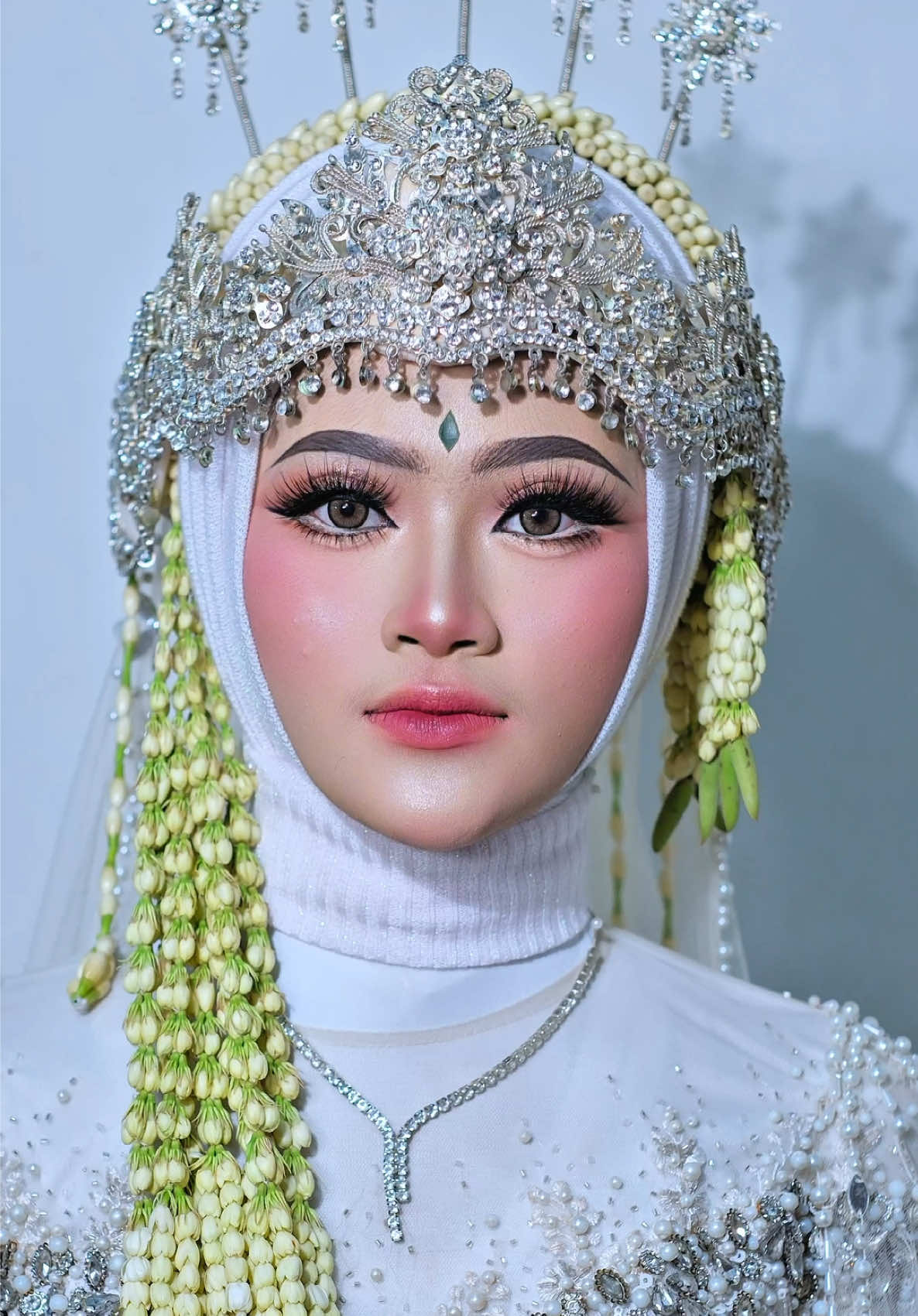 @HIEKMAA MAKE UP JEMBER