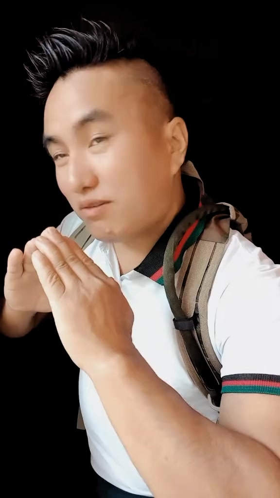 @DEV GURUNG ❤️❤️