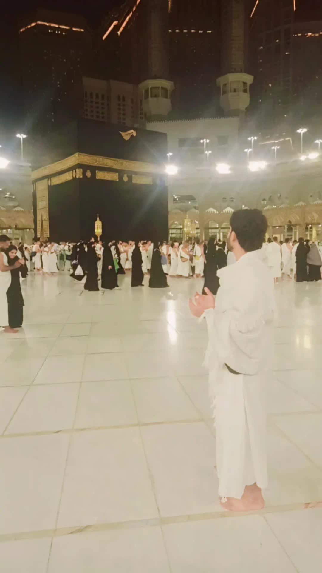 @𝐒 𝐡 𝐚 𝐳 𝐳 𝐲  &hearts;‿&hearts;