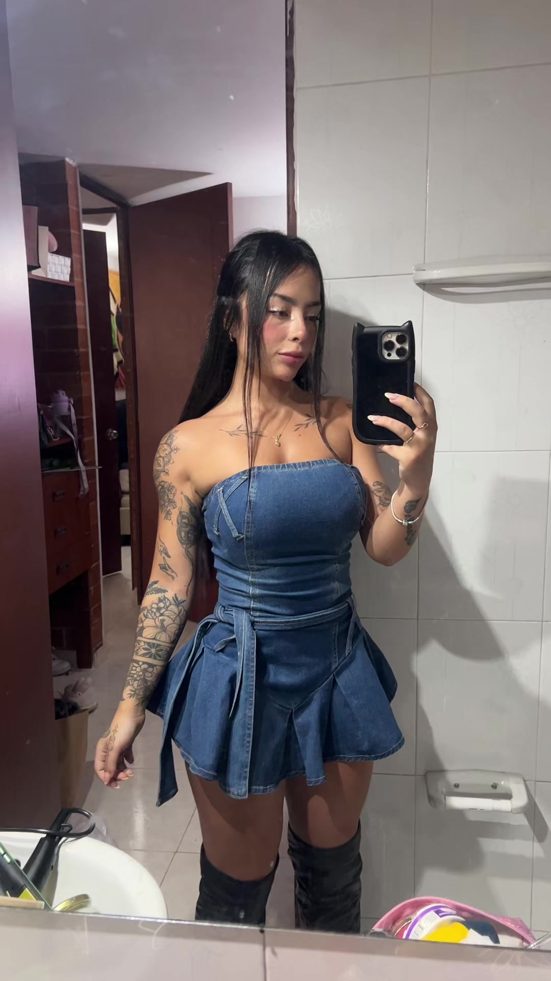@Ela_jamaica20