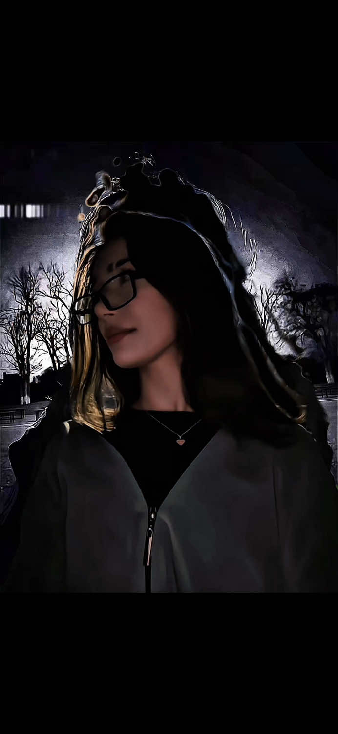 @👻𝐄𝐃𝐈𝐓𝐎𝐑👻