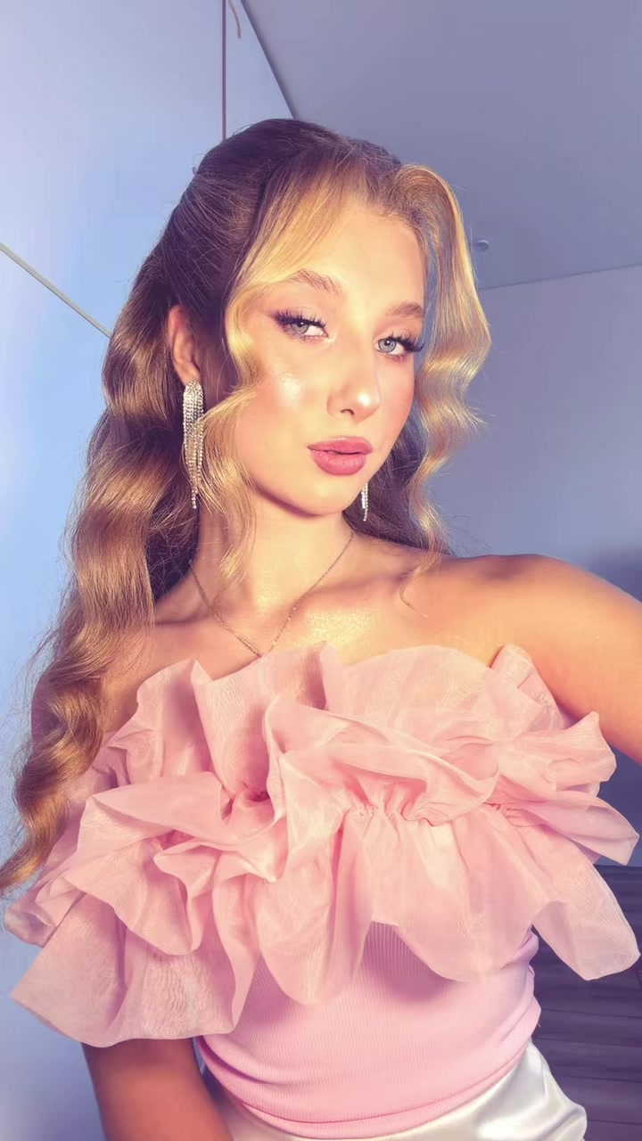 @MAX / тгк: YANKISS👩🏽🦱🎀