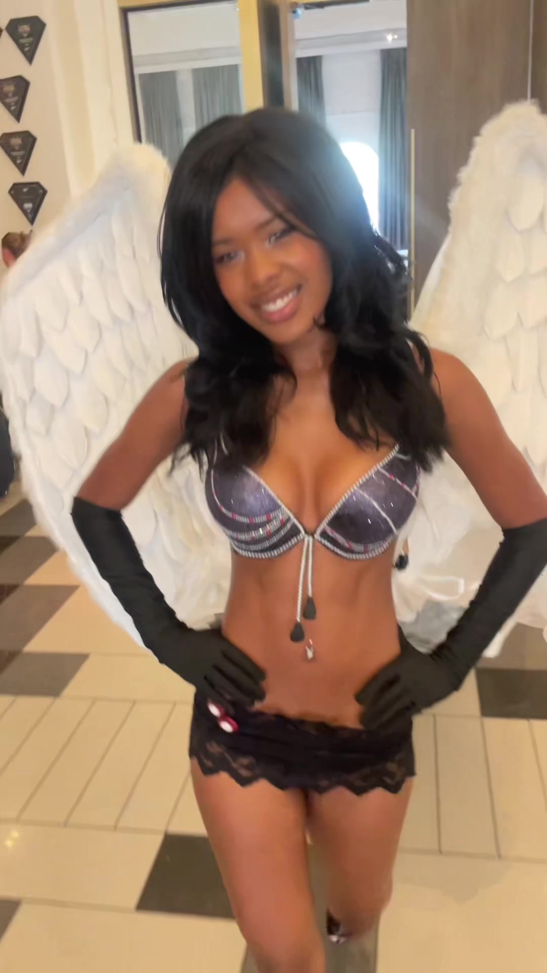 @monsterrbrat