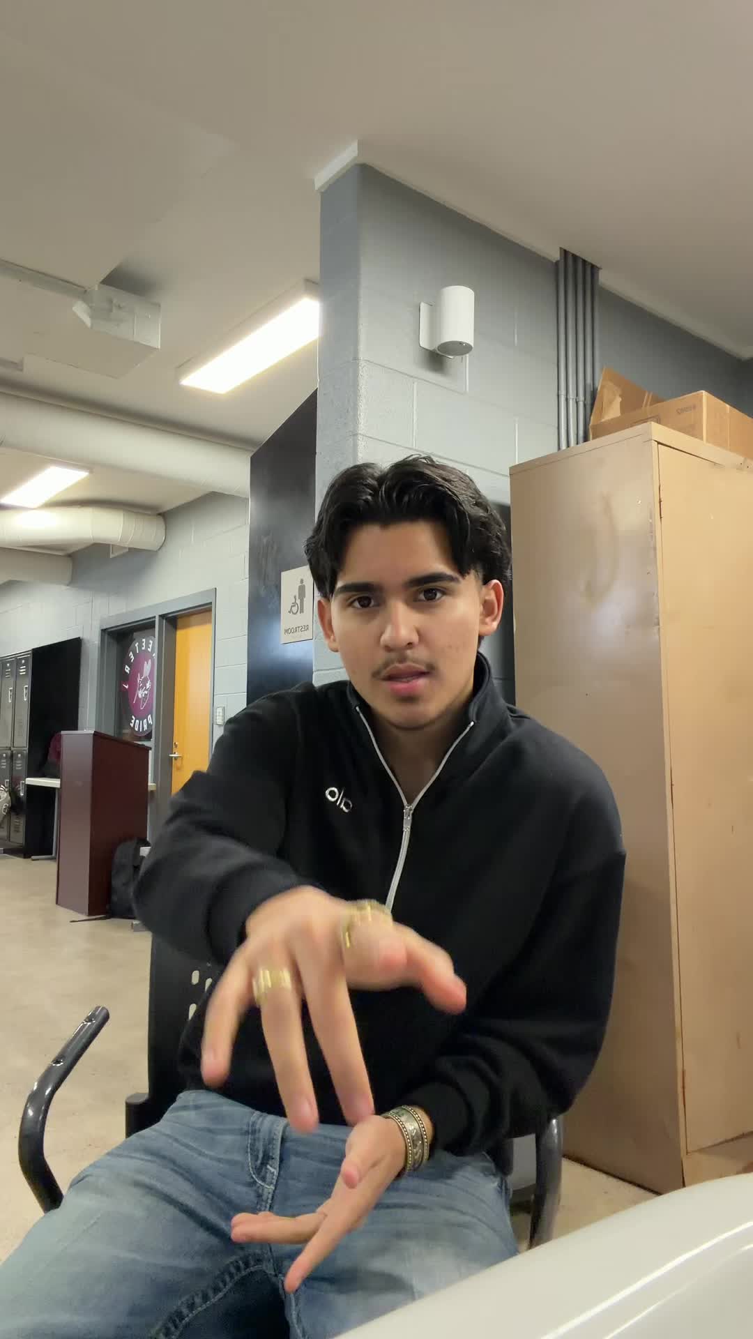 @txsndrew