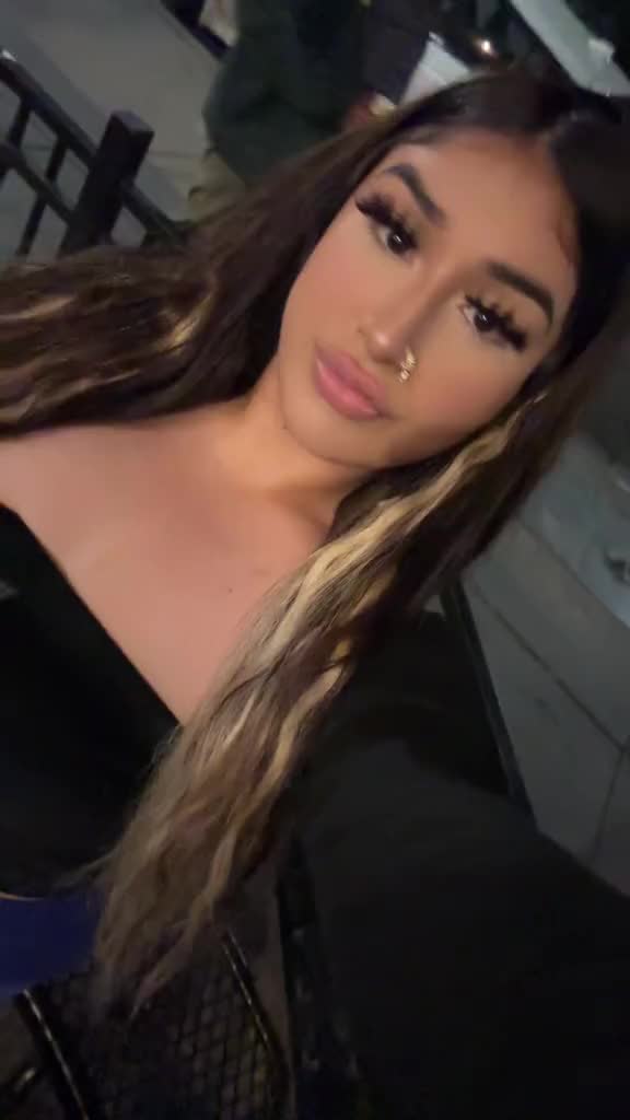 @Adoremexx