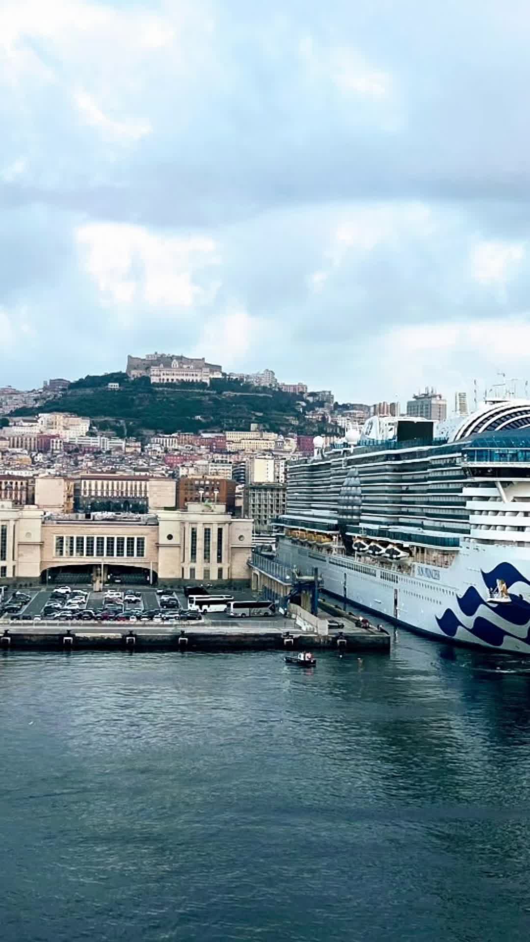 @DisneyTravelMom