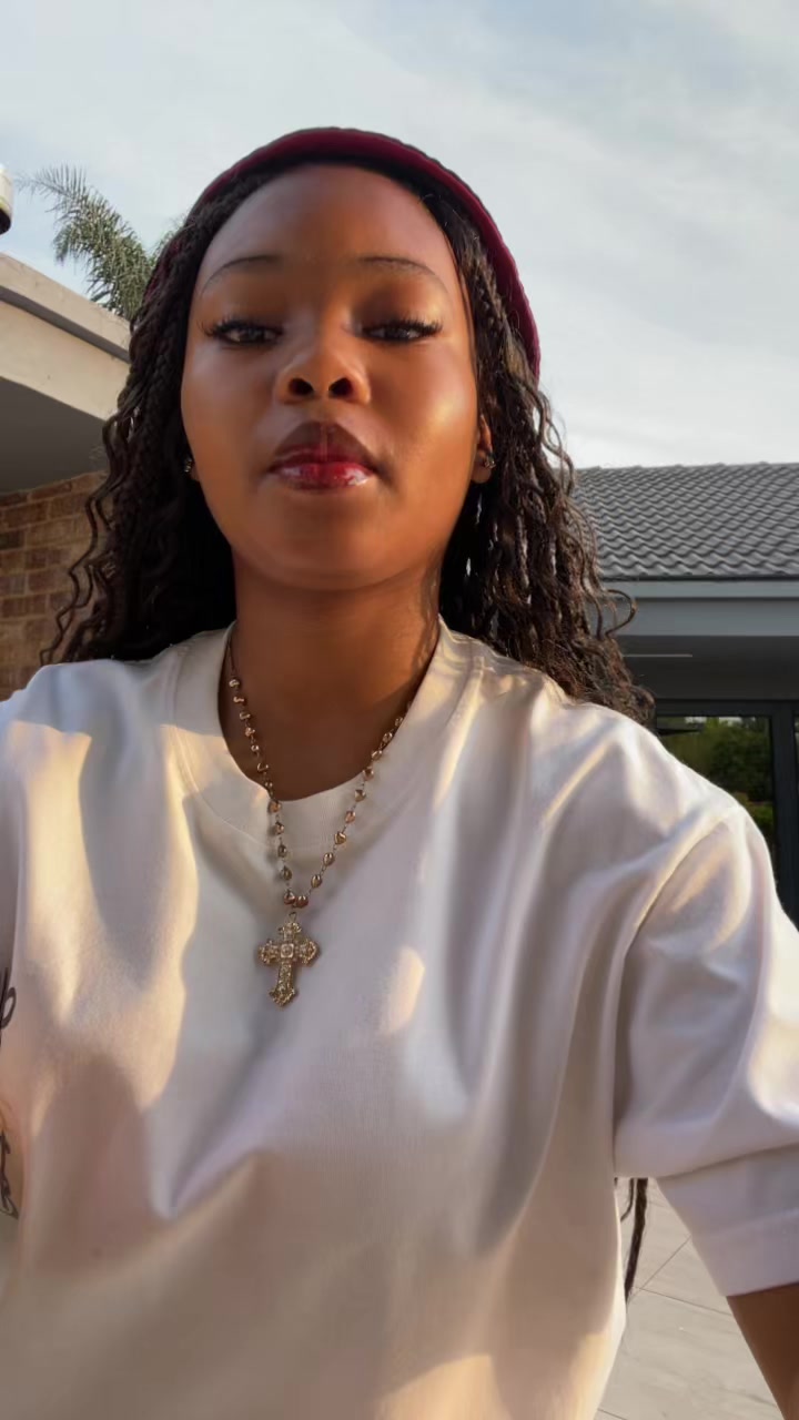 @Cheeks💕 ♱
