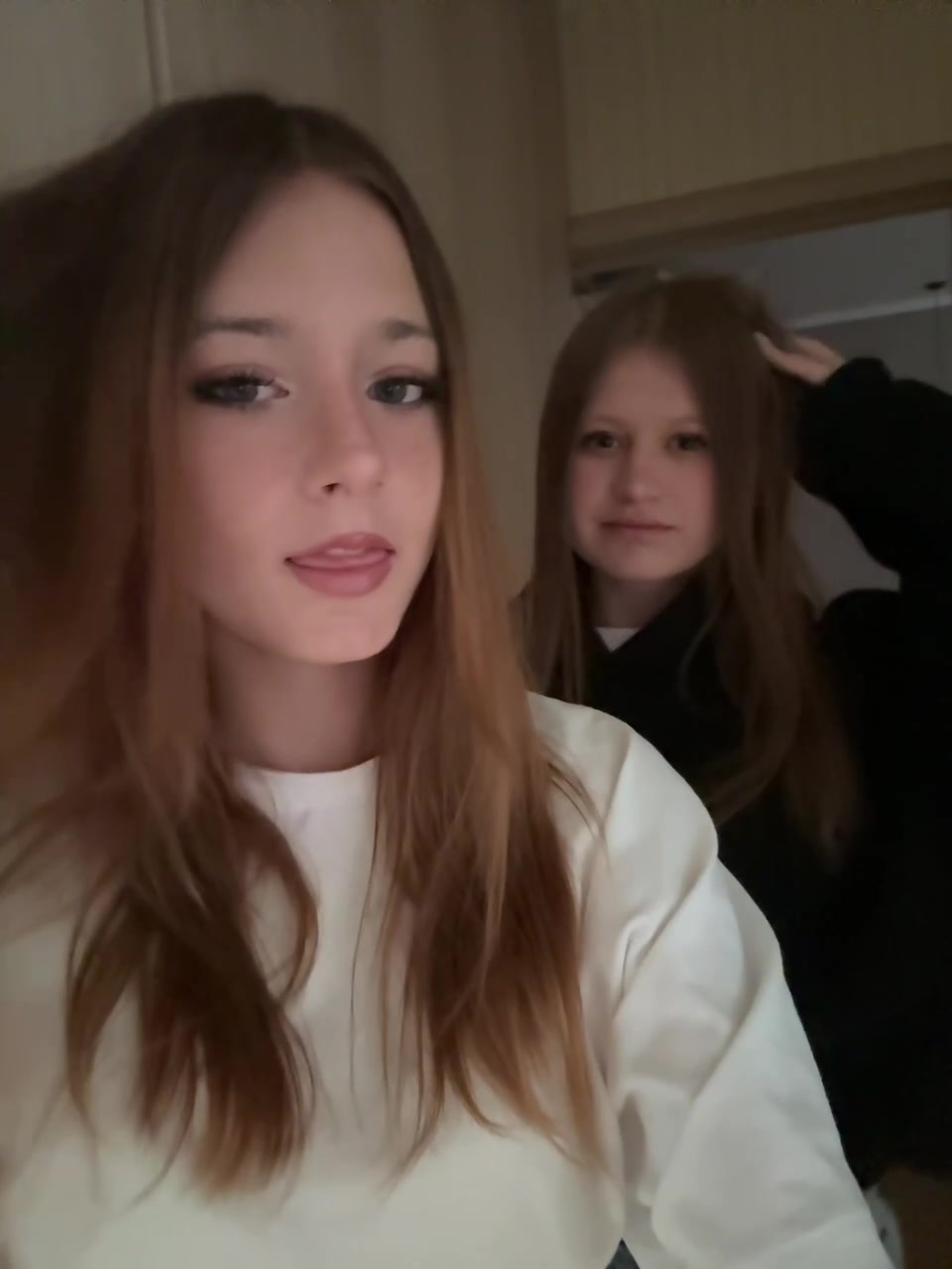 @катрин🐈⬛
