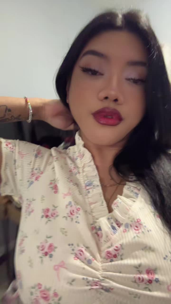 @E L L A🇲🇽⛈️🤍