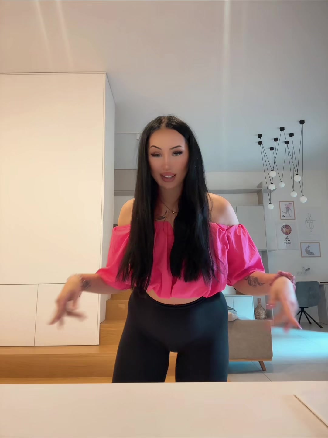 @Sandra