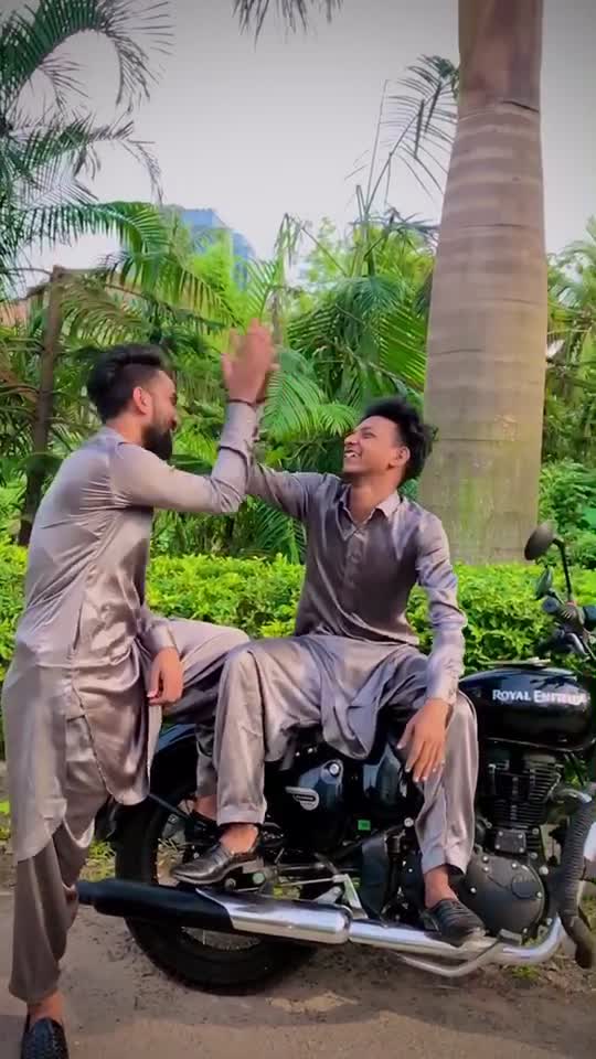 @❤TeamGullyboy123