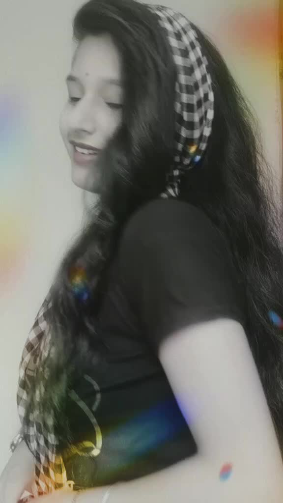 @NEHA DANDRIYAL💫