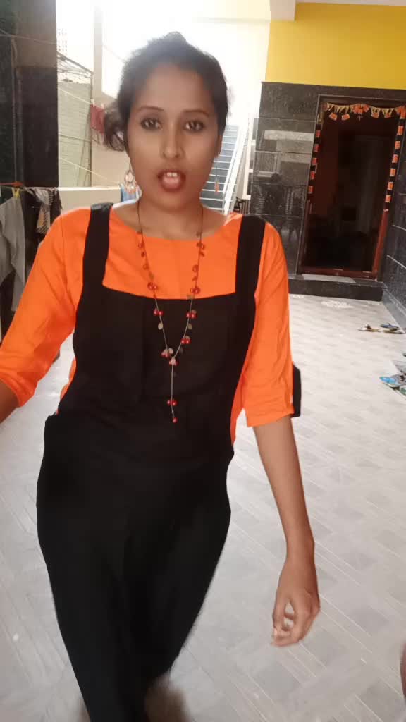 @Dancing 😎queen🔥