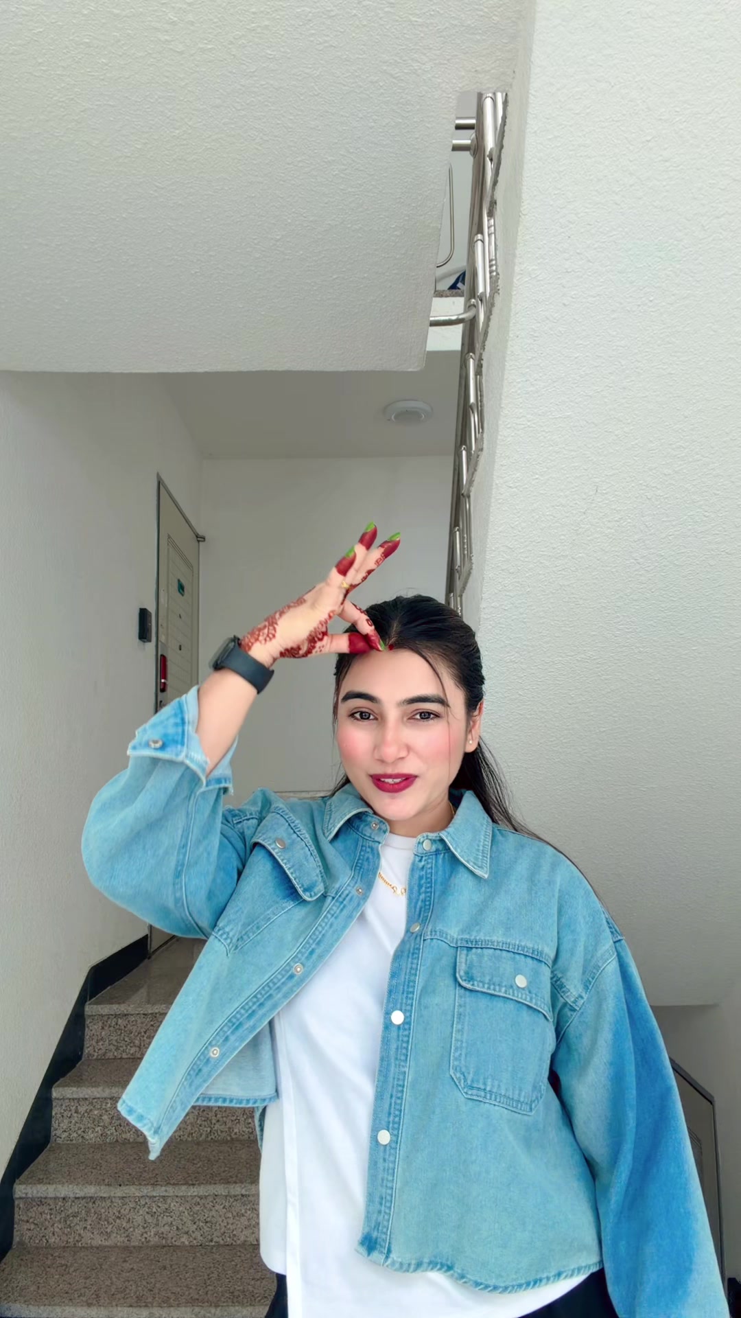 @SAMITA🇳🇵🇰🇷