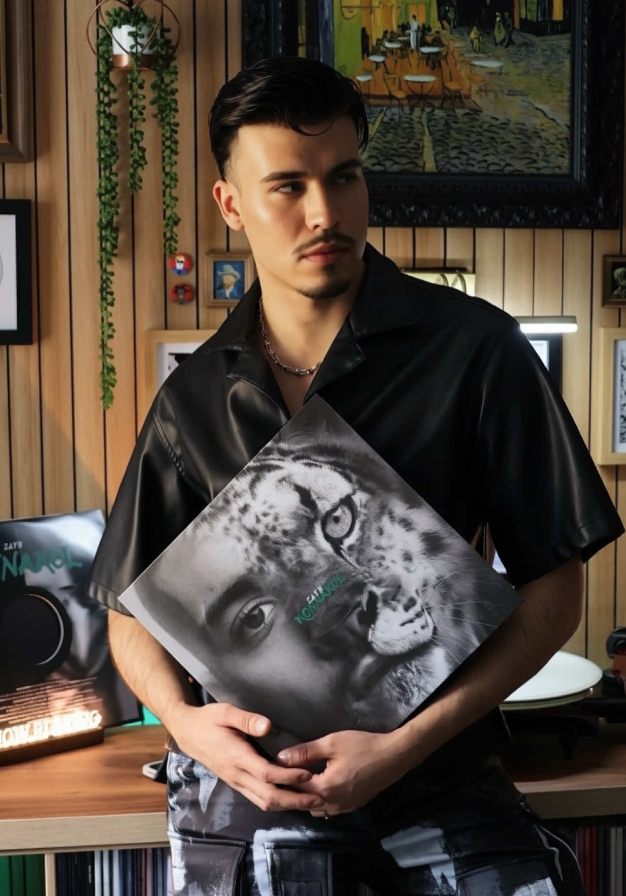 @Carlos Jair Vinyl & Fashion