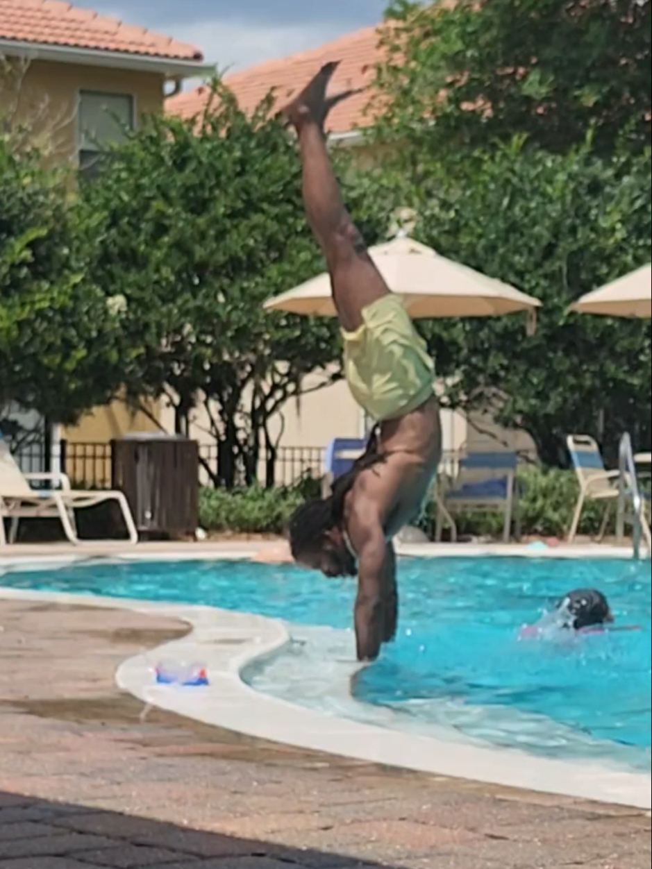 @C.hamp.ionyogi