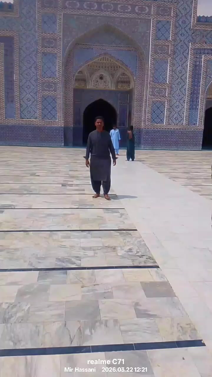 @Zubair Hassani