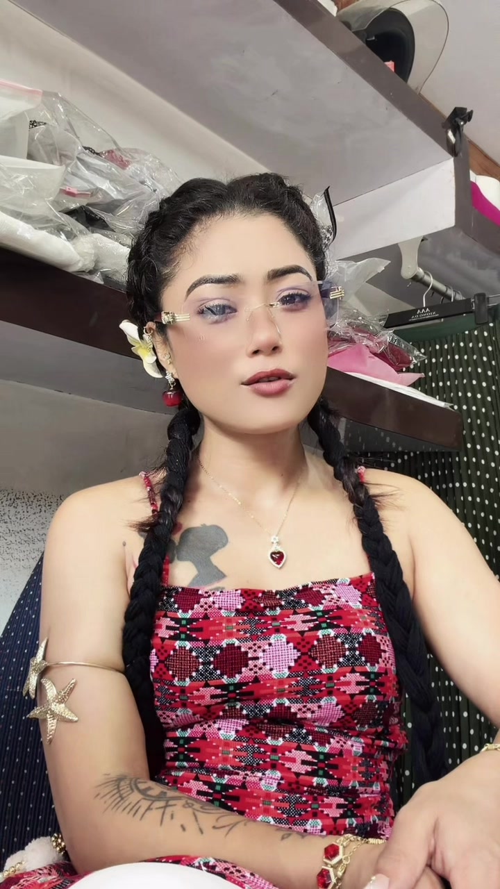 @𝐂𝐡𝐚𝐡𝐚𝐧𝐚 𝐒𝐭𝐡𝐚🇳🇵