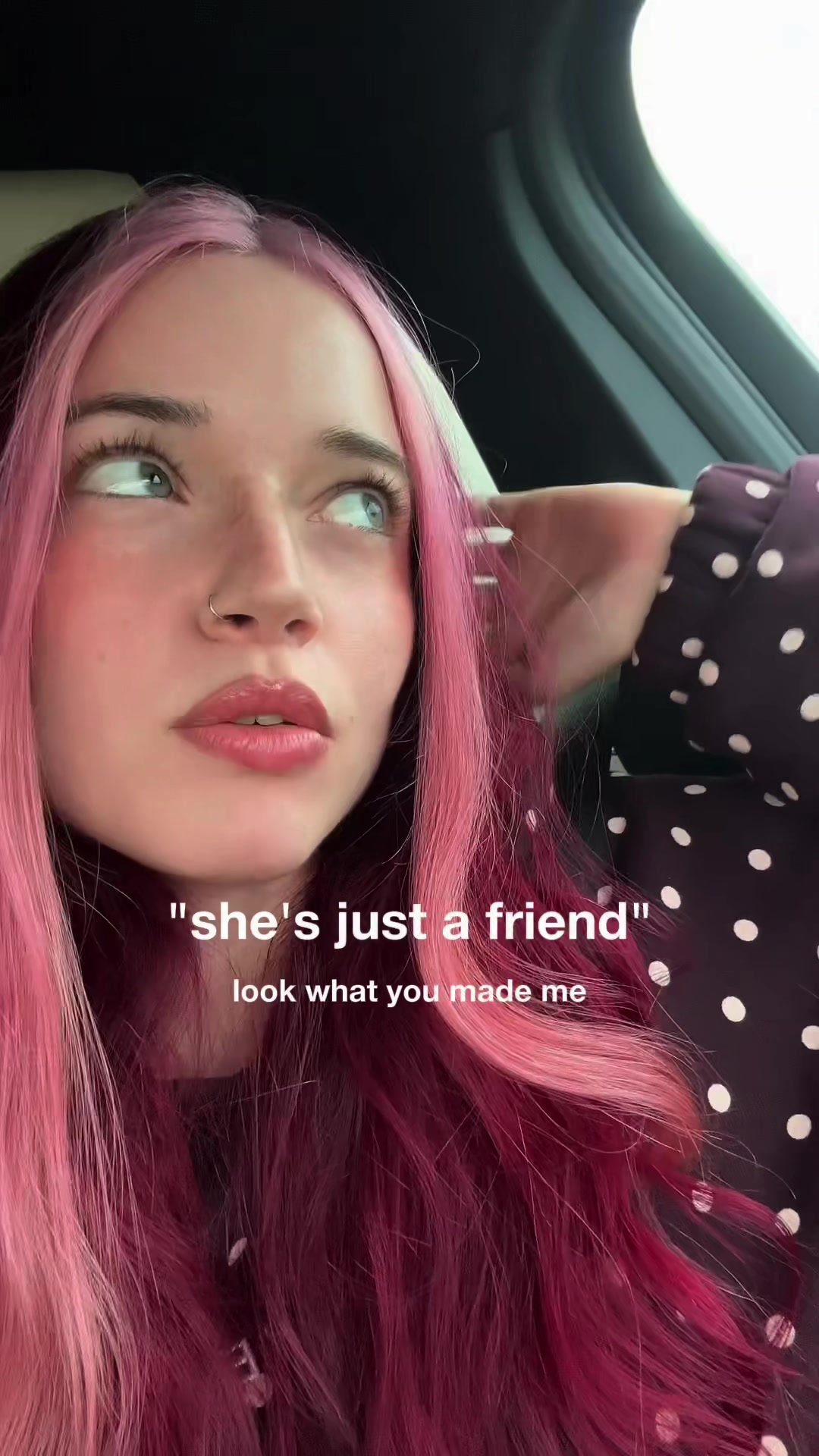 @VANÈS