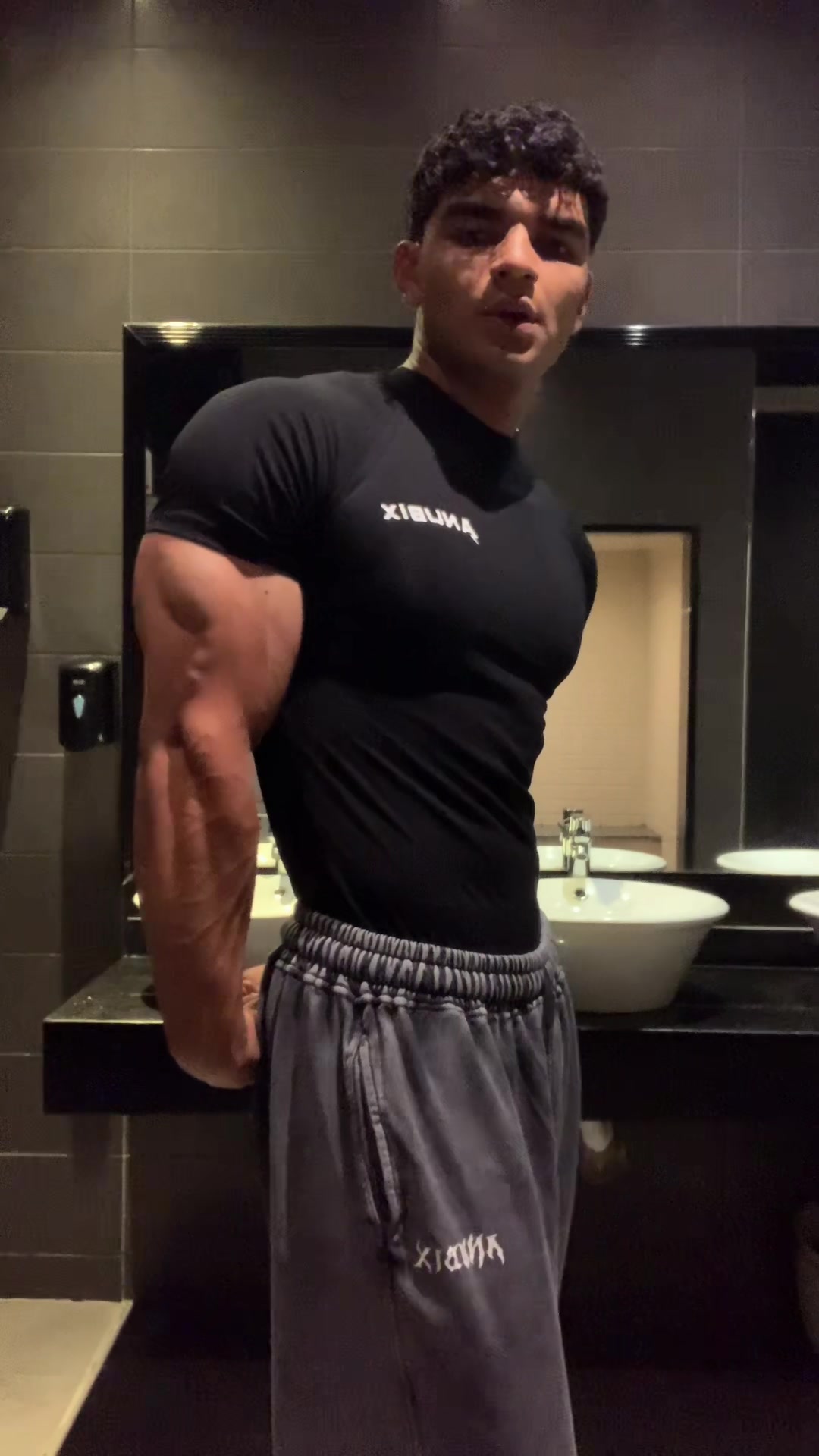 @Yousef_mansour_12