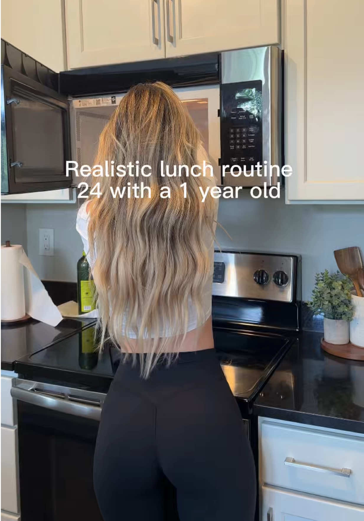 @mamabree.__