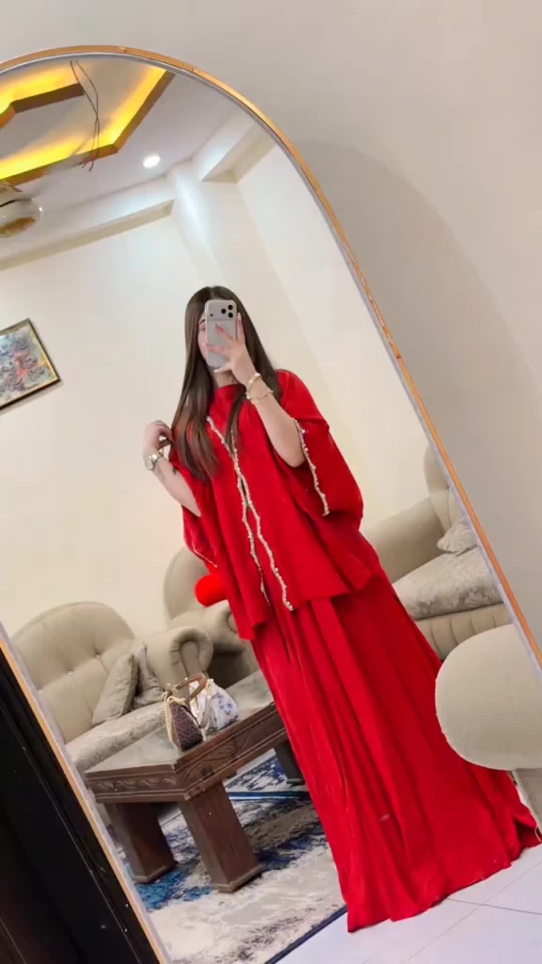 @👑_Queen_👑