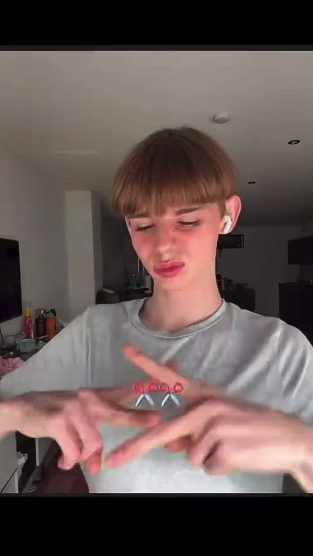 @⚡️