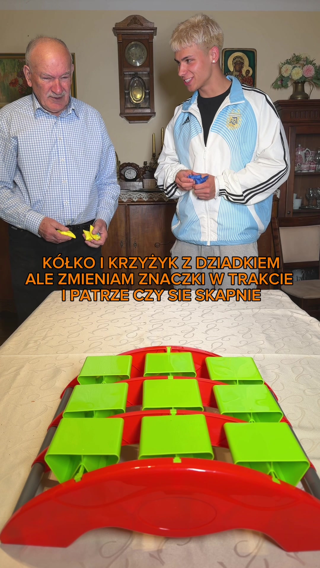 @Adammwiniarski