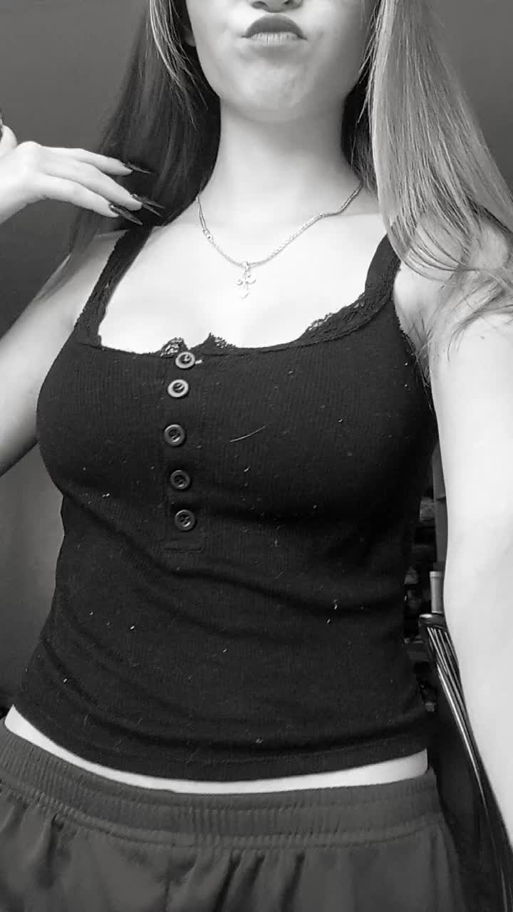 @a'🧛