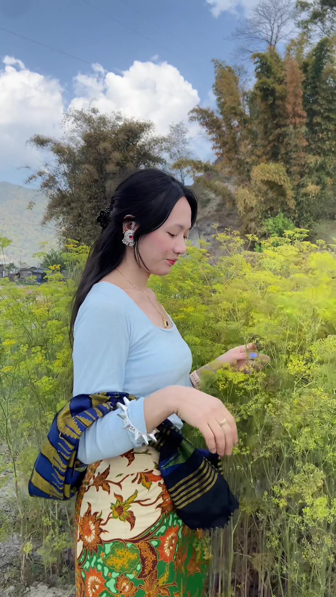 @Muna Rai