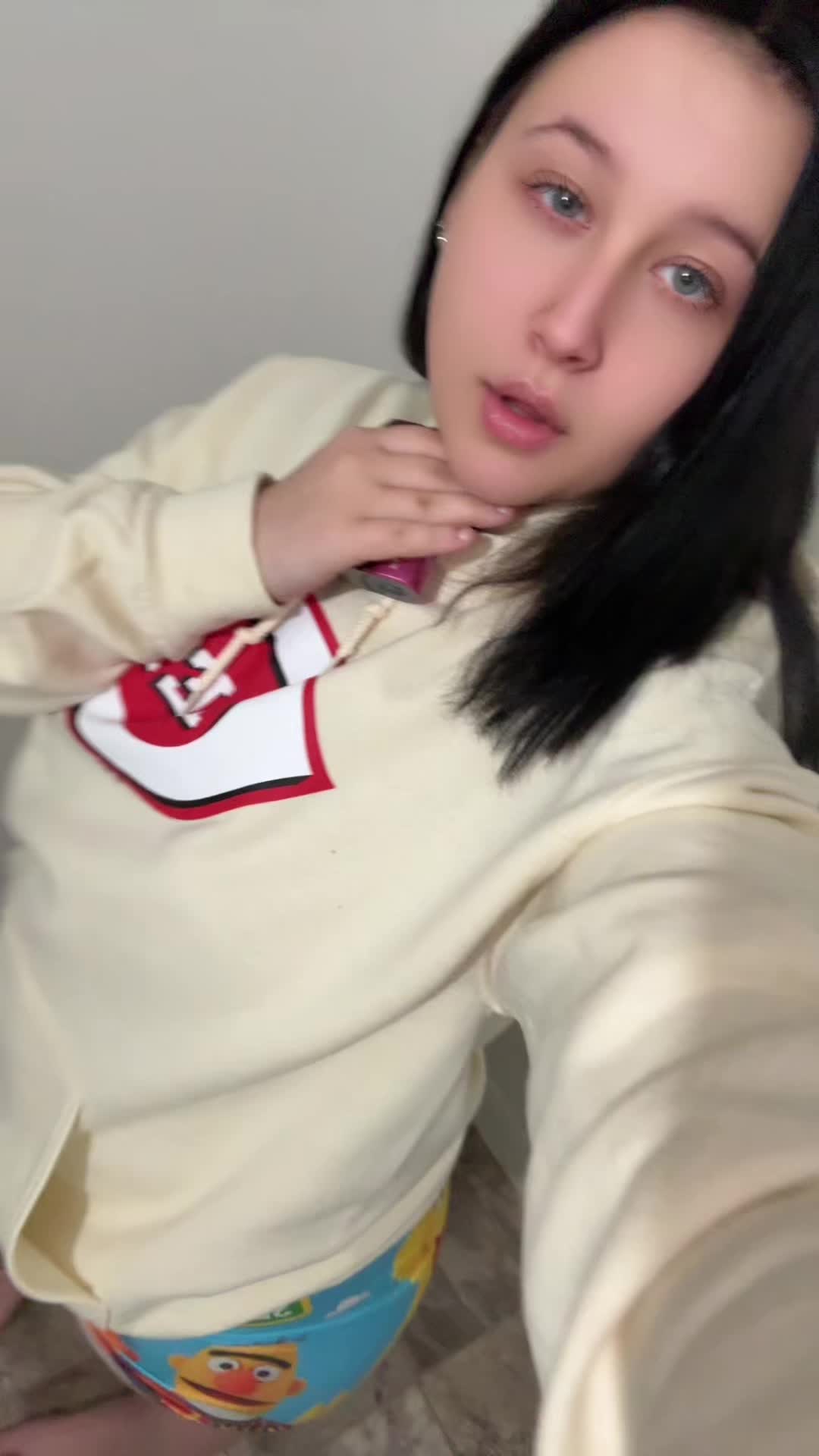 @Chloe