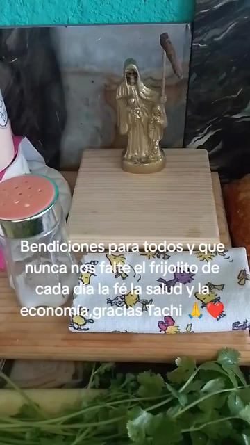 @La bruja de la Santa Muerte ❤️