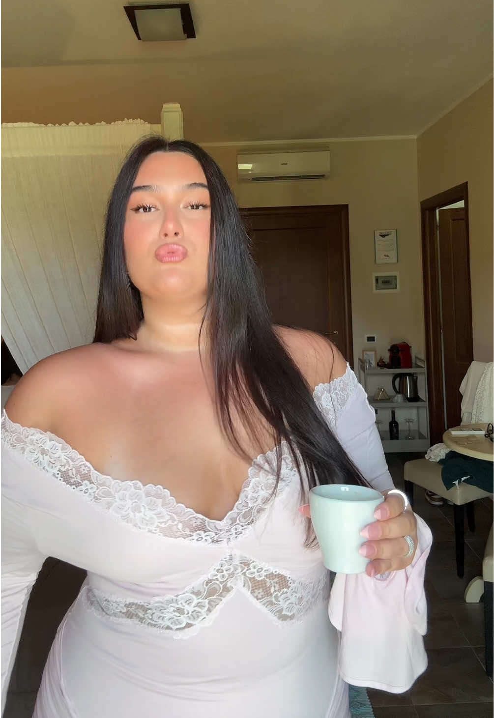 @RafaelaPnishi