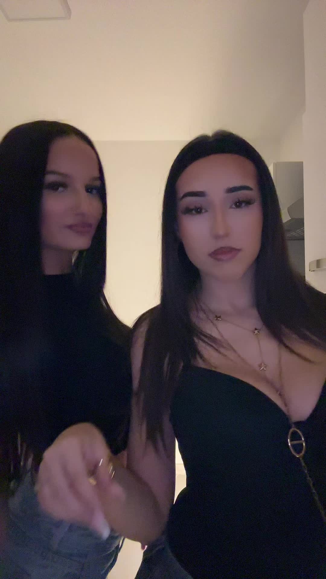 @_laura_zca