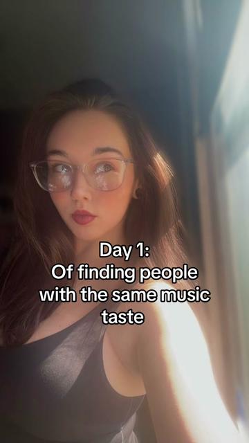 @Jenn✨🖤