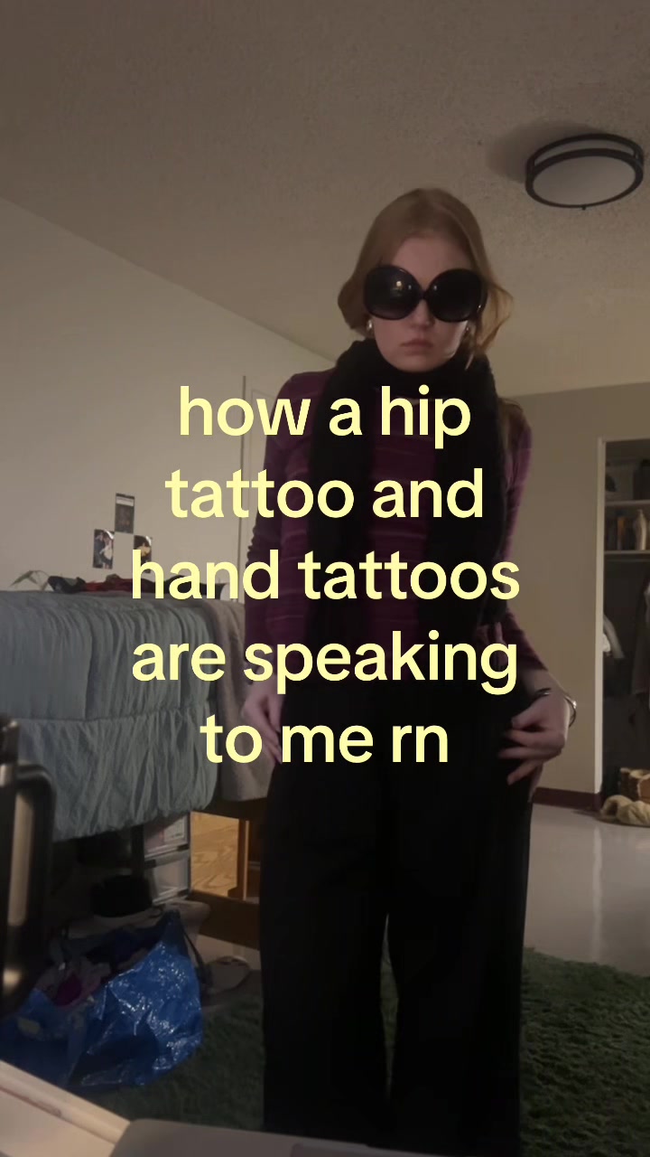 @strawberryoatmilklatte