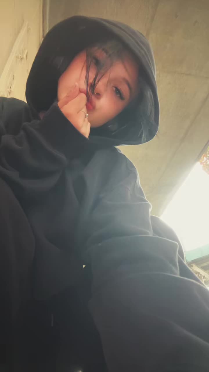 @Sym🖤