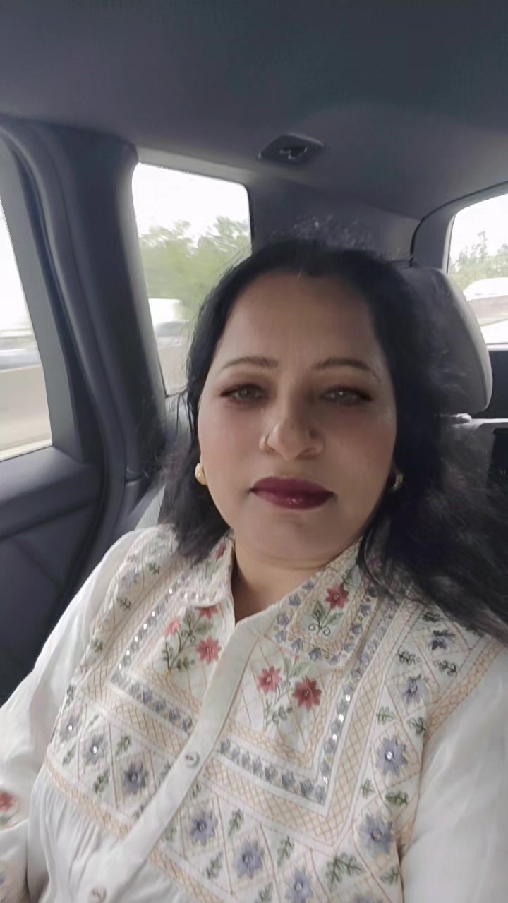 @Amrita_Virk