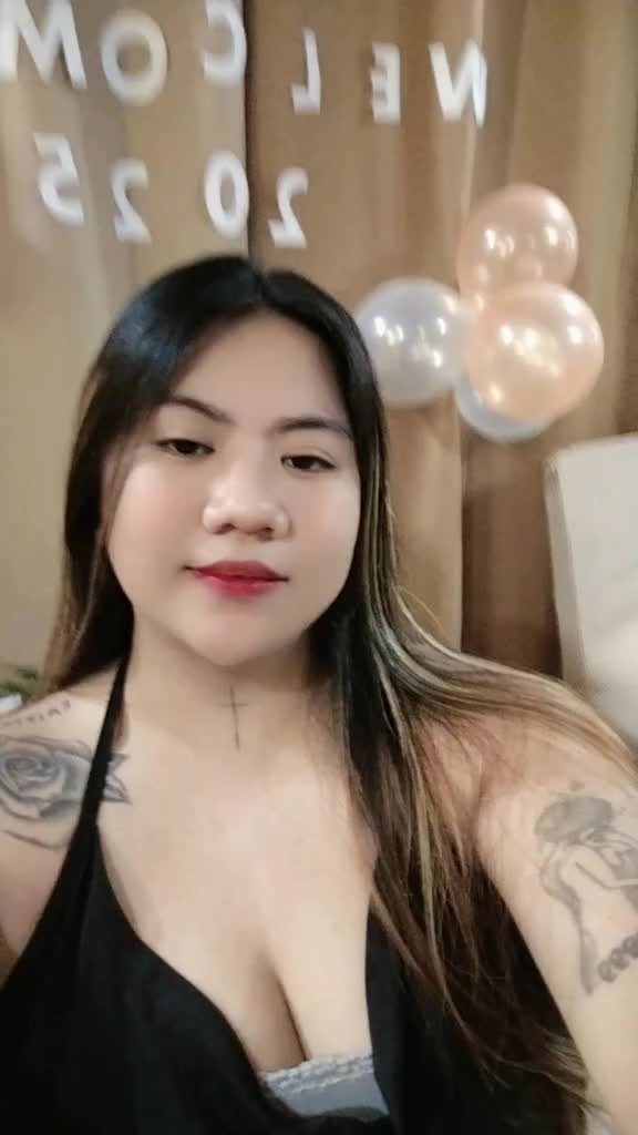 @tineee&hearts;️