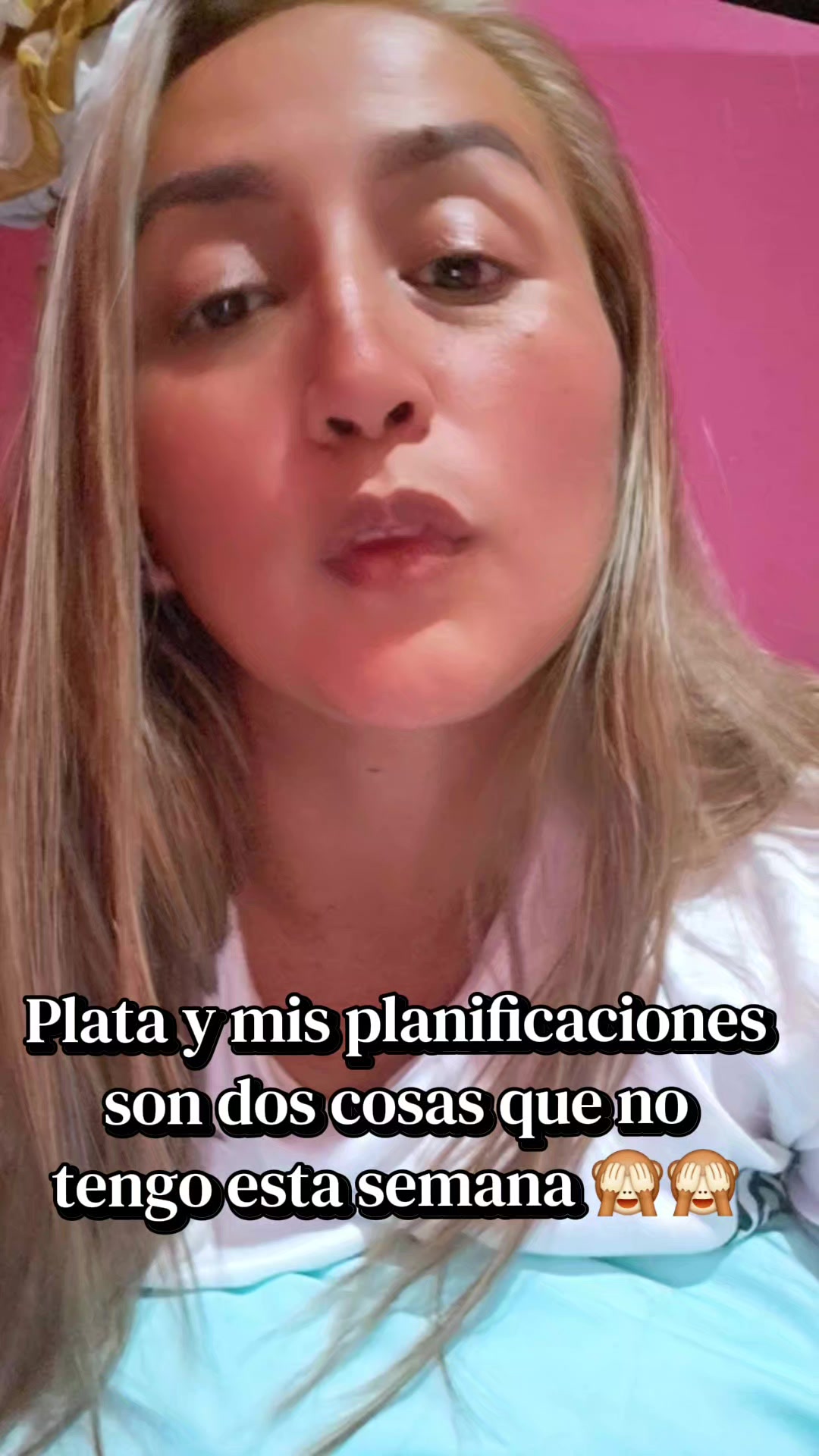 @Miss Priscila