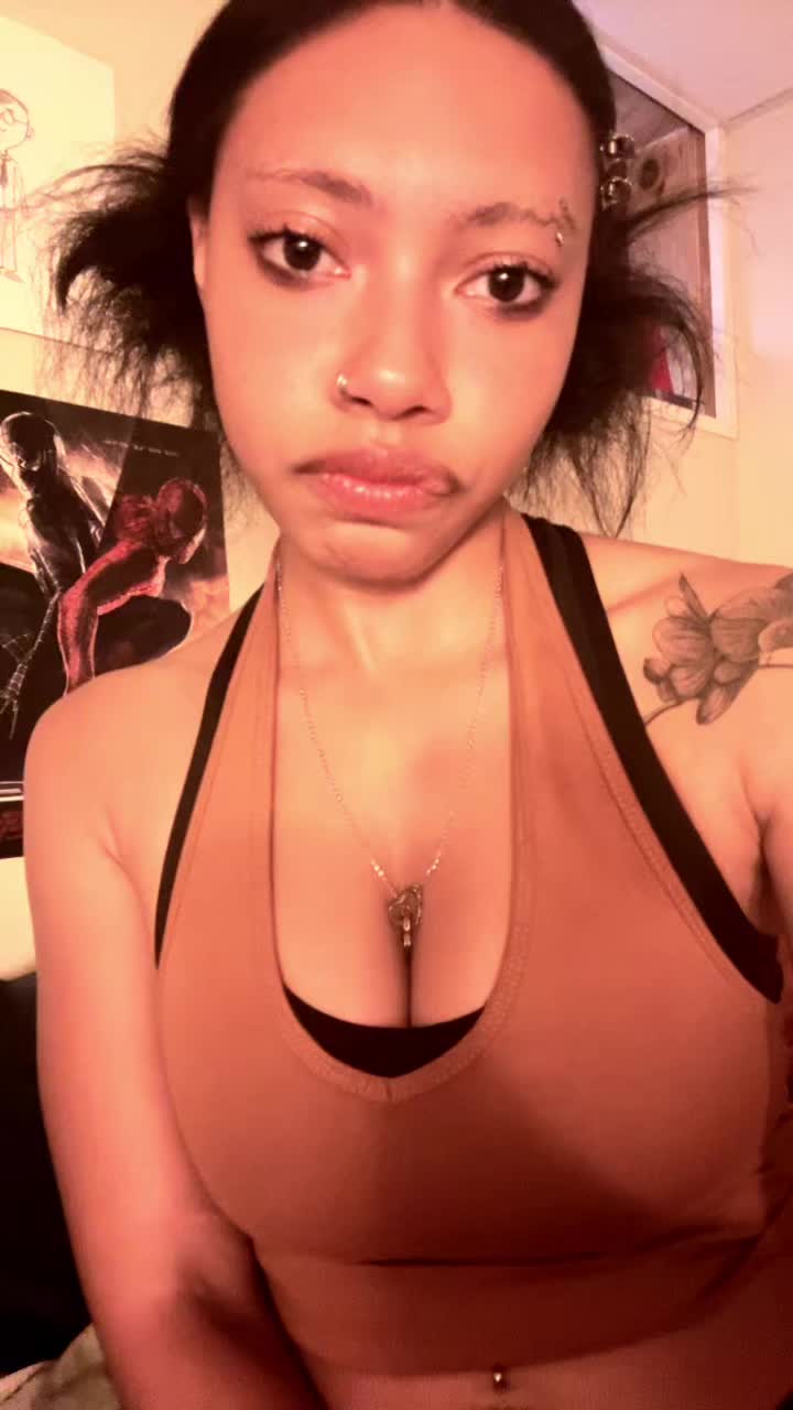 @reesie