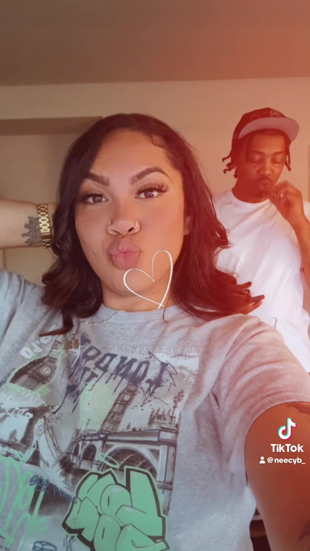 @neecyb_