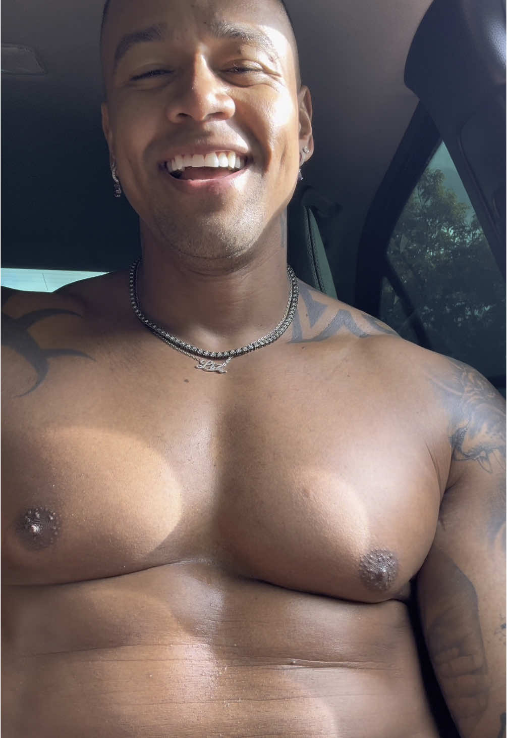 @Léo Santana