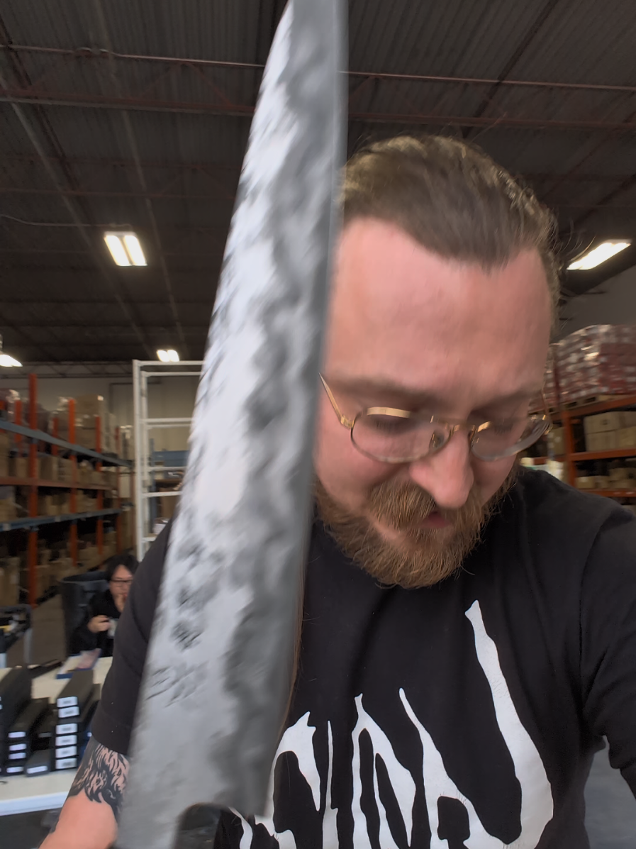 @Knifewear