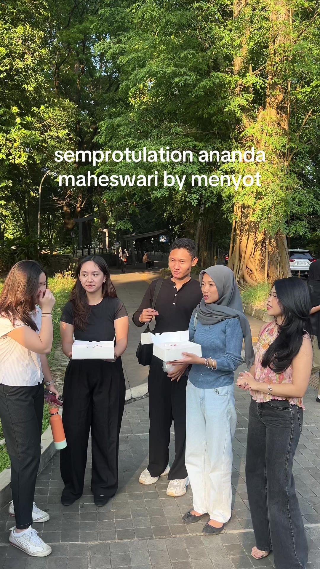 @menyot